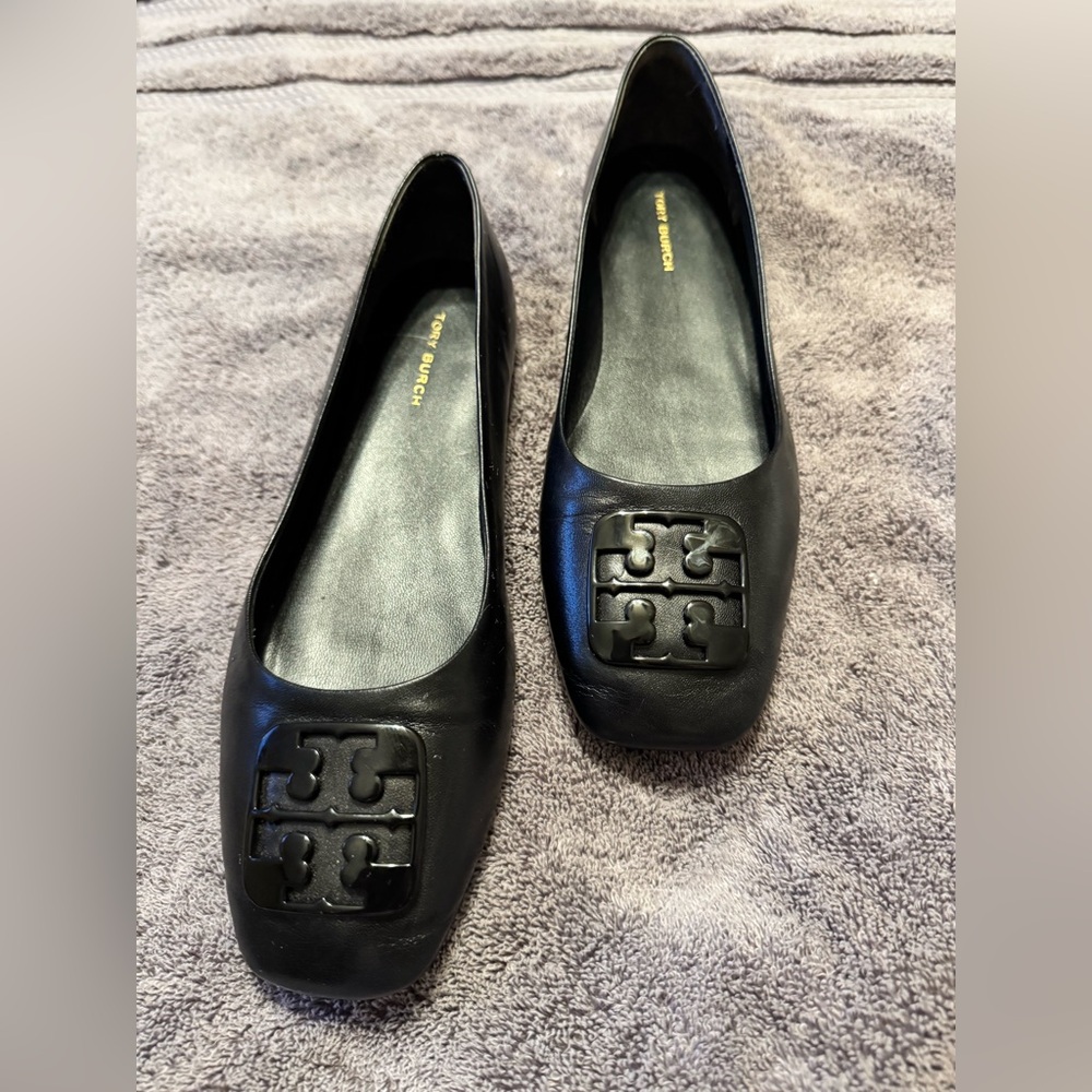 Tory Burch Black Flats with Logo Accent
